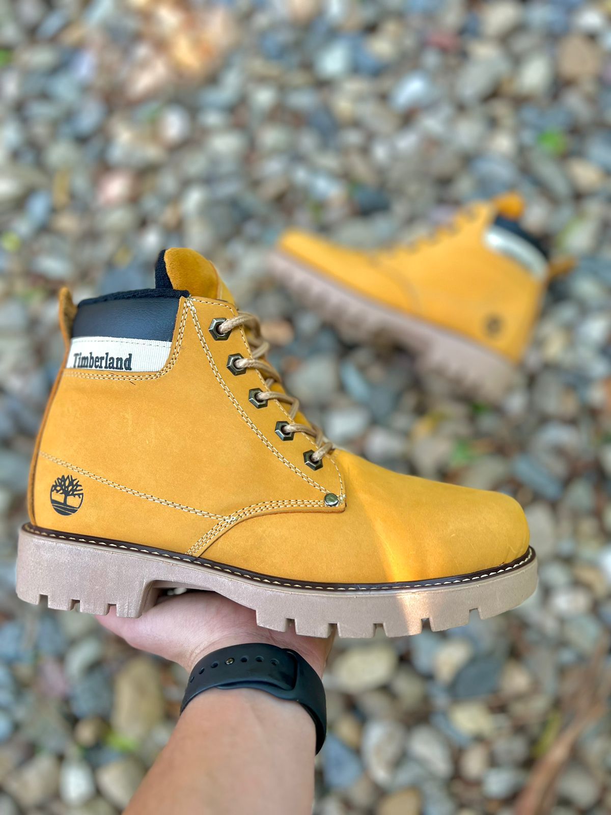 BOTA CLASICA | 100% CUERO PREMIUM PARA |CUALQUIER TERRENO + CAJA